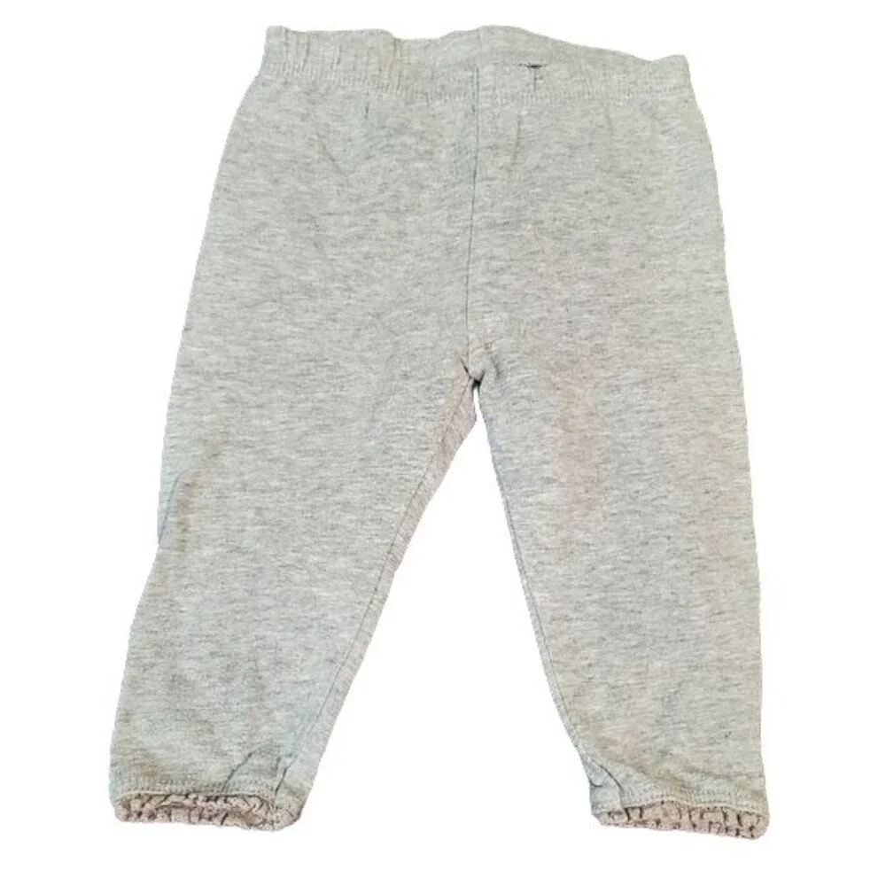 Bundle Two Bodysuits Two‎ Pants ( Gap Old Navy Babaluno Dapper Dude) 3-6 Months